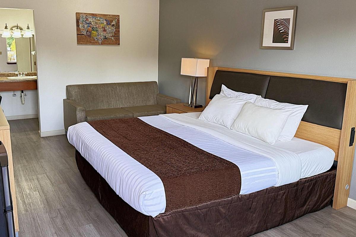 Travelodge by Wyndham Chehalis - Housity