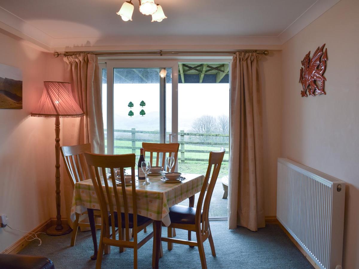 Penybryn - Housity