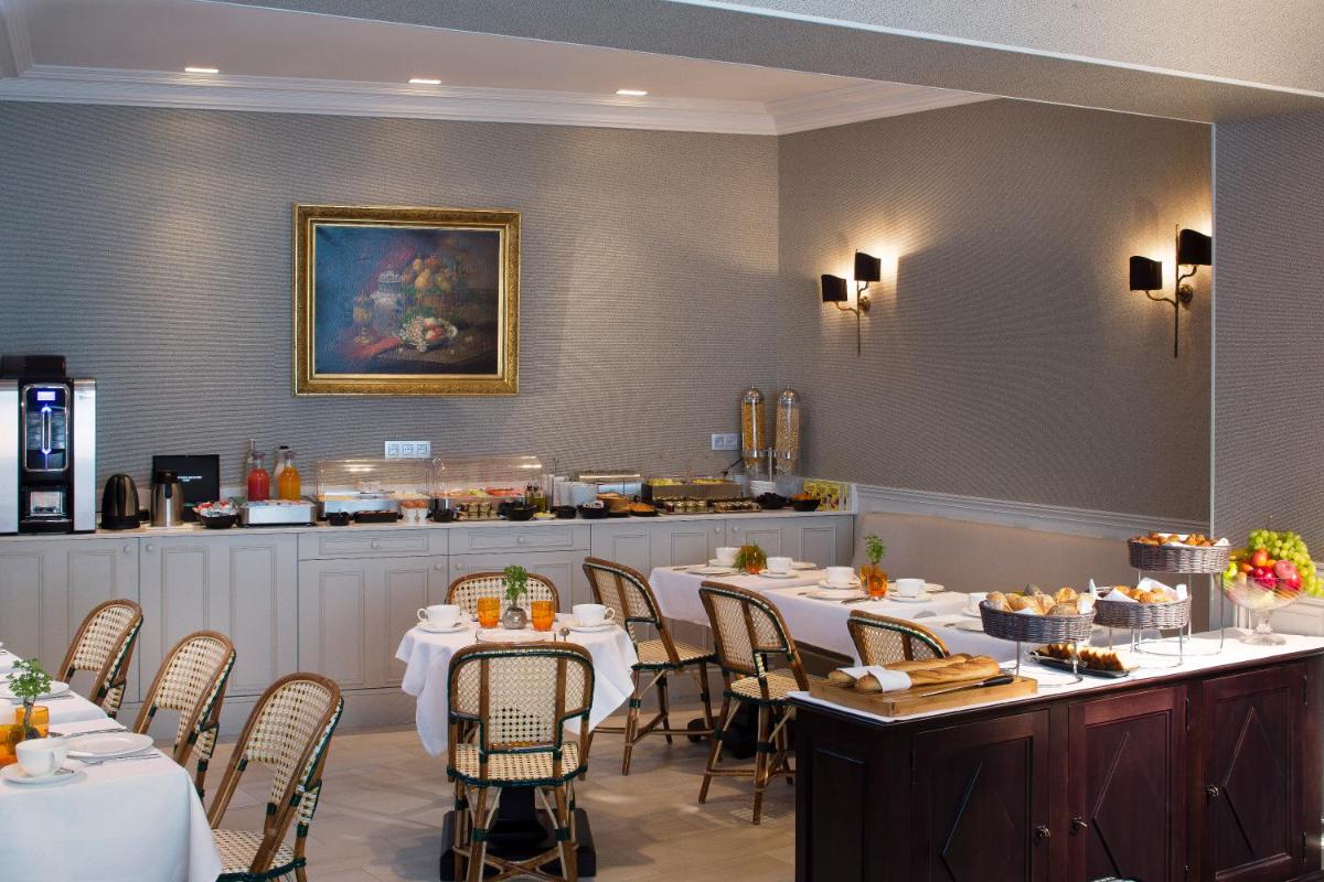 Nourriture dans l'hôtel ou à proximité