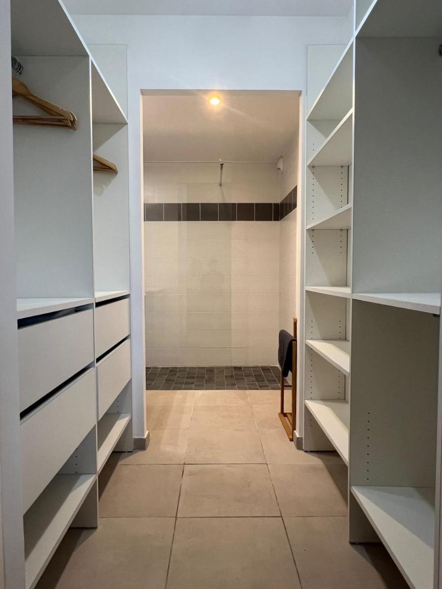 BnB MARTINIQUE, sejour Caraibes en 1ere ligne, marina Fort de France - Housity