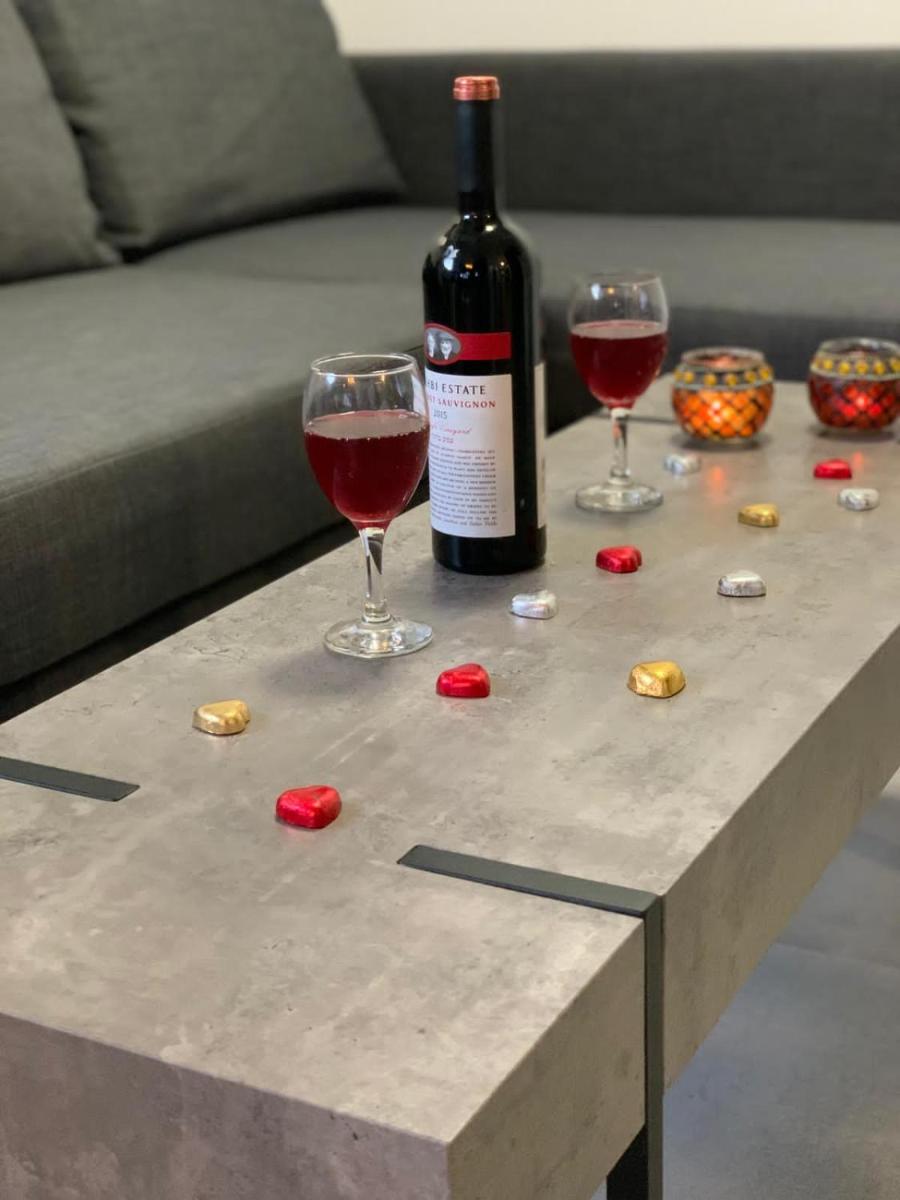 Via Arad Apartments - Housity