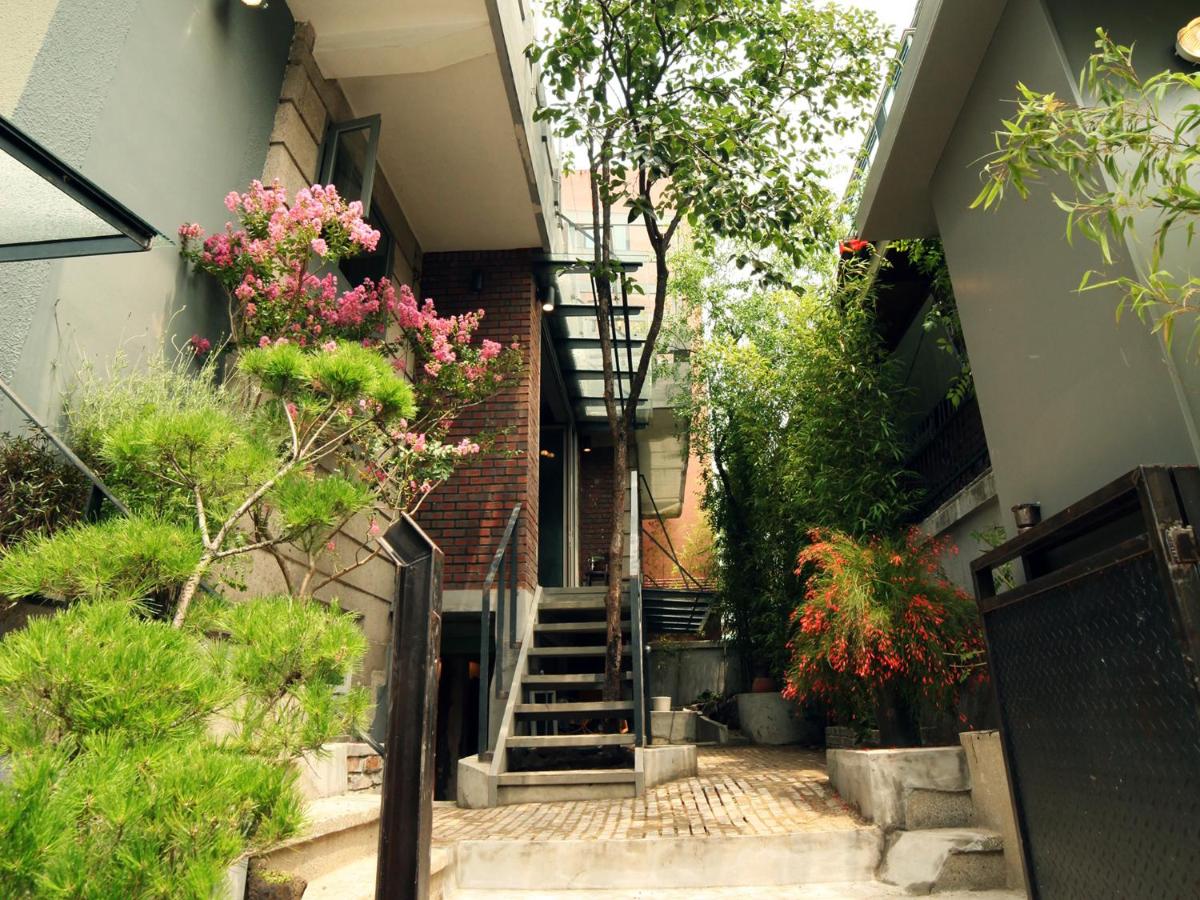 Hongdae Guesthouse Pajamaparty - Housity