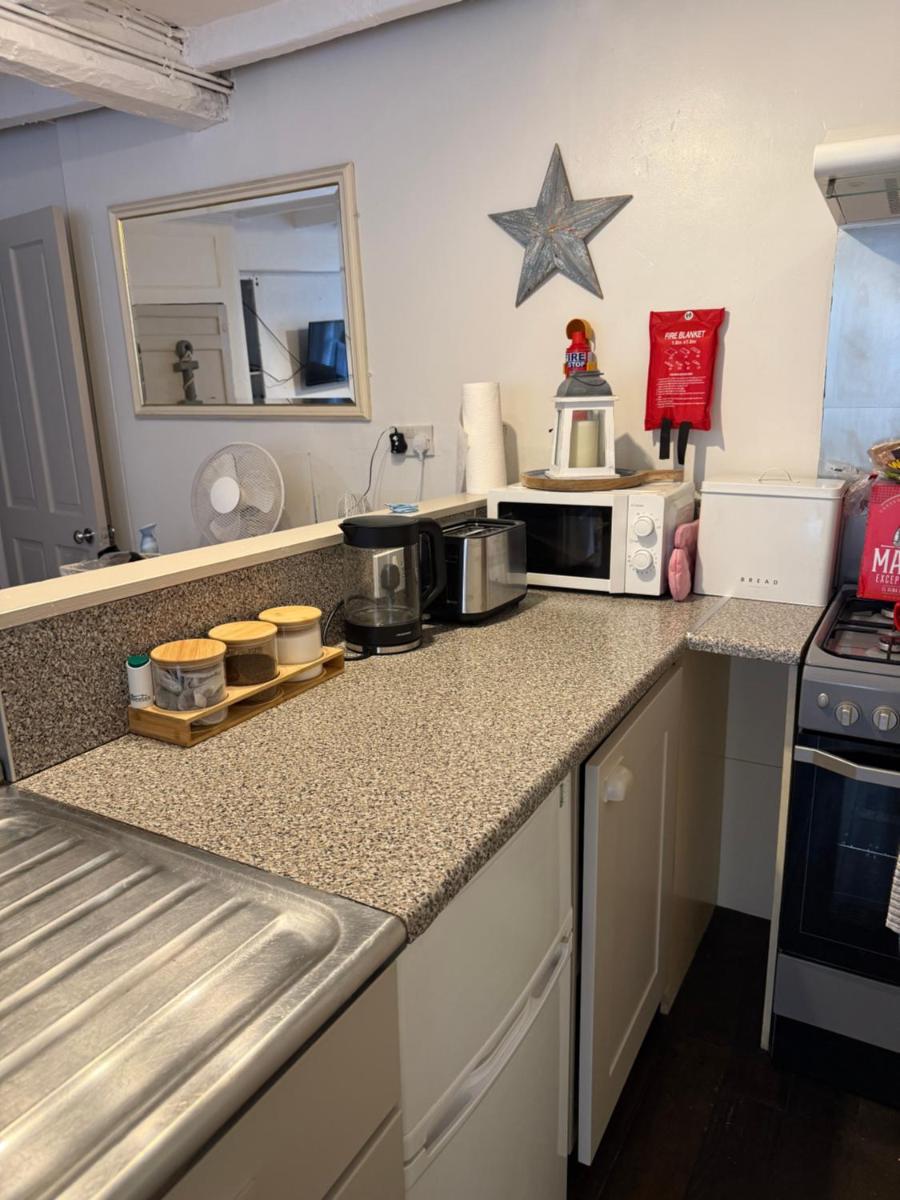 Perkins Cottage - Housity