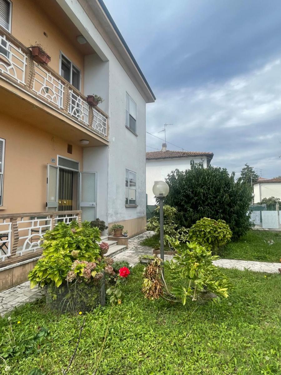 Residenze Rodari Altedo Affittacamere - Housity