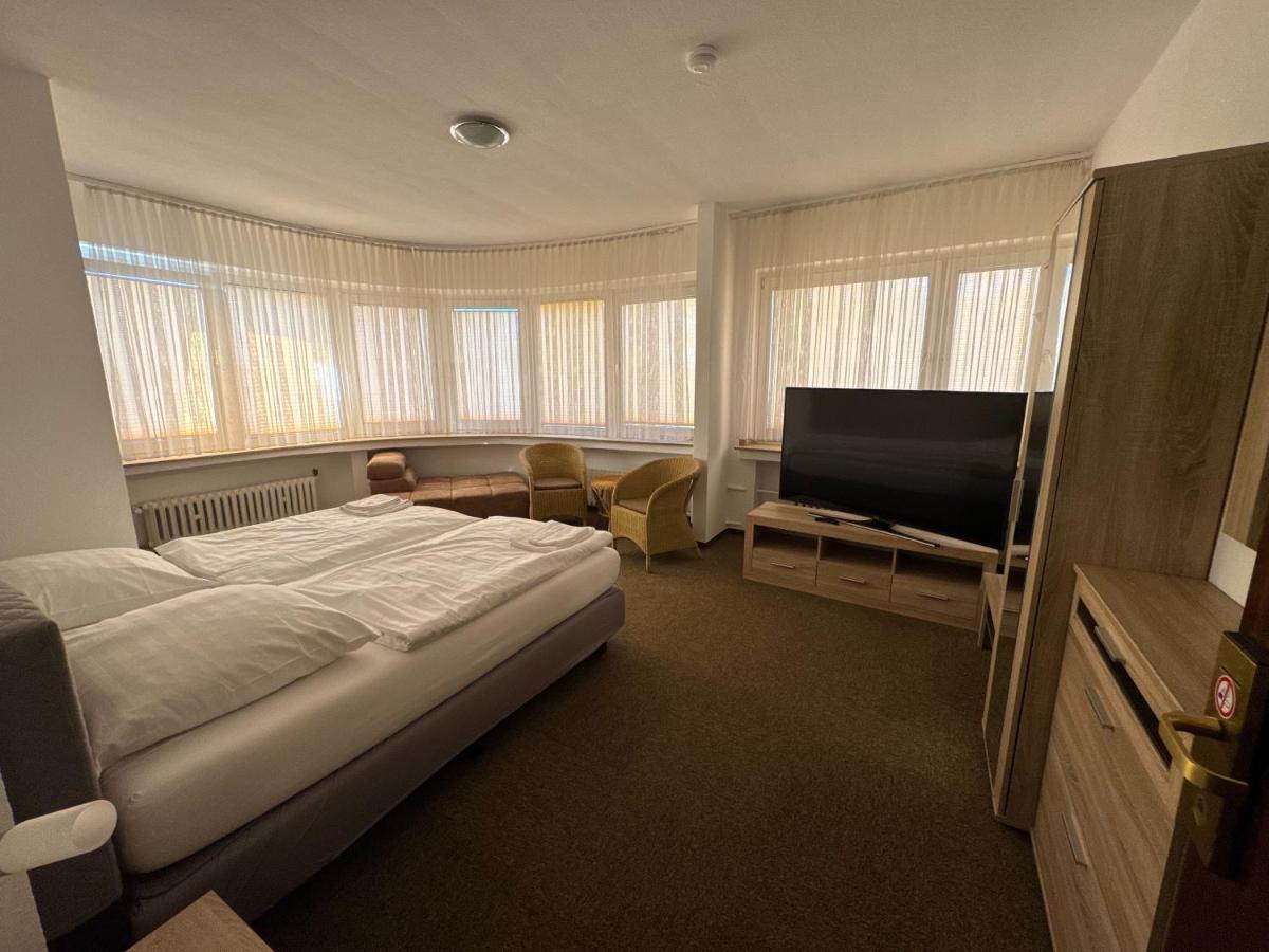 Hotel Lintforter Hof - Housity