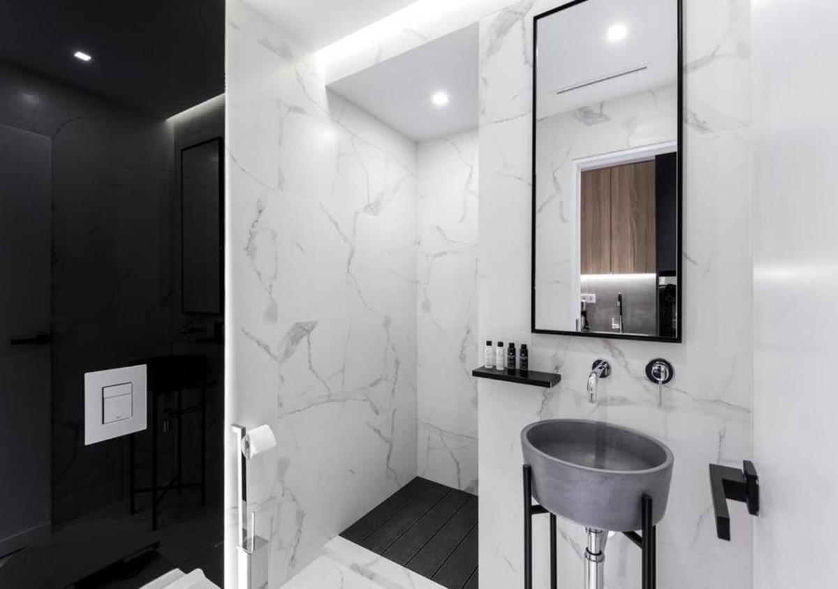 Downtown Boutique Apartments - Housity