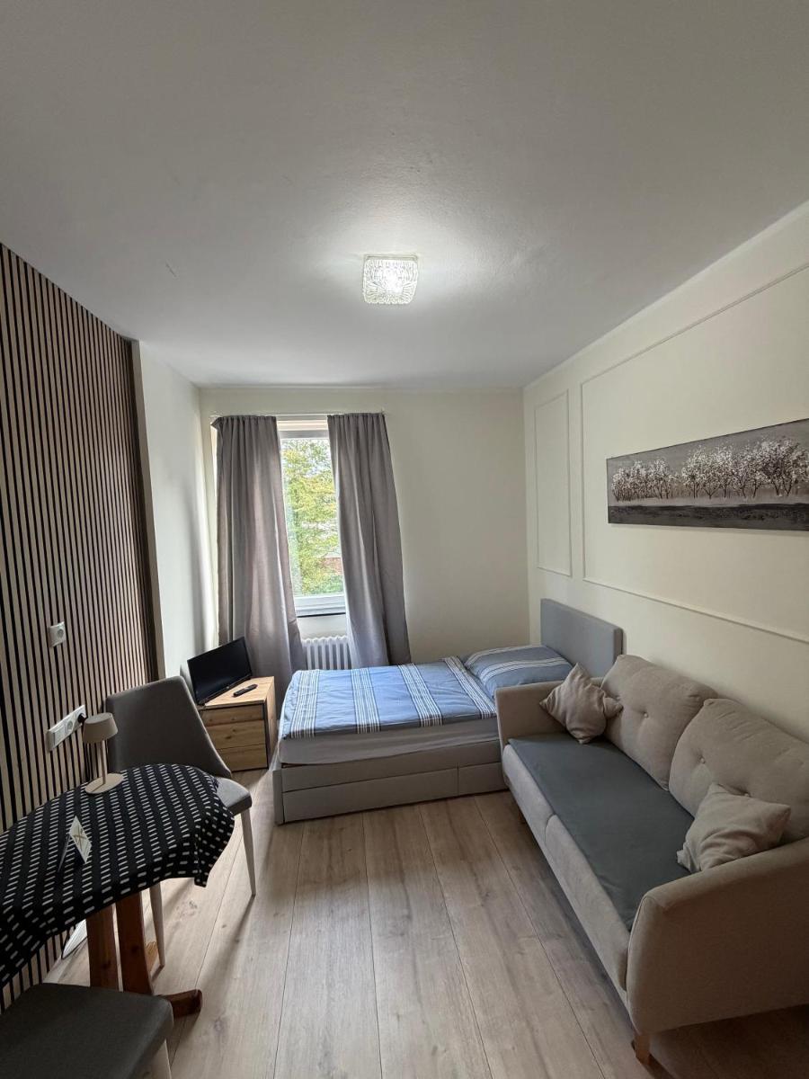 Hotel Runge 24 7 Check In & Free Parking - Housity