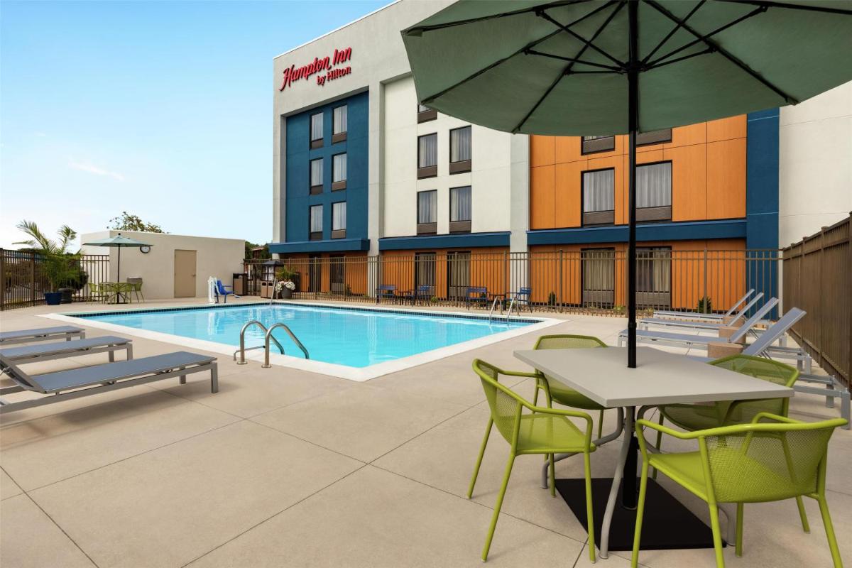 Hampton Inn Hagerstown - Housity