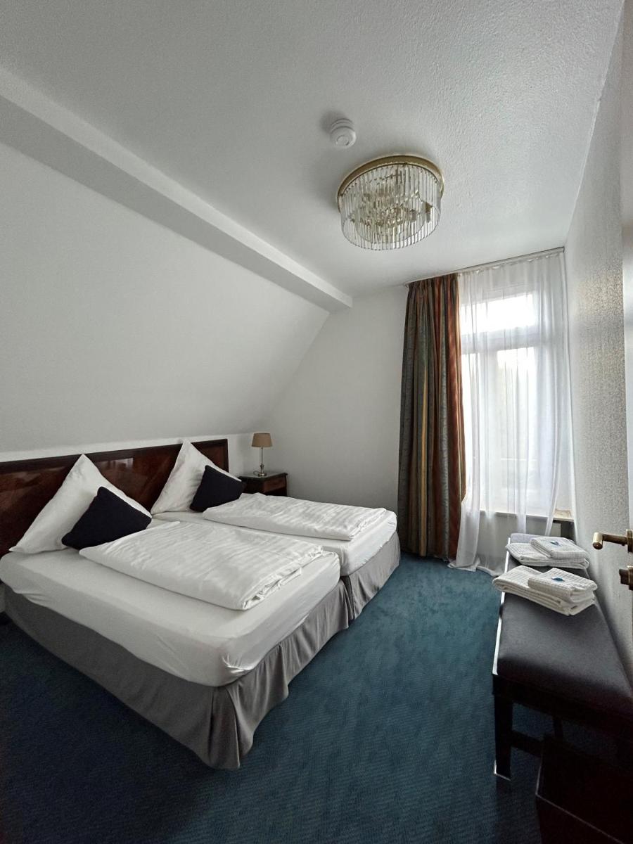 Hotel Tillmanns - Housity