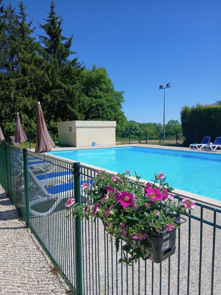 Camping de Saulieu - Housity