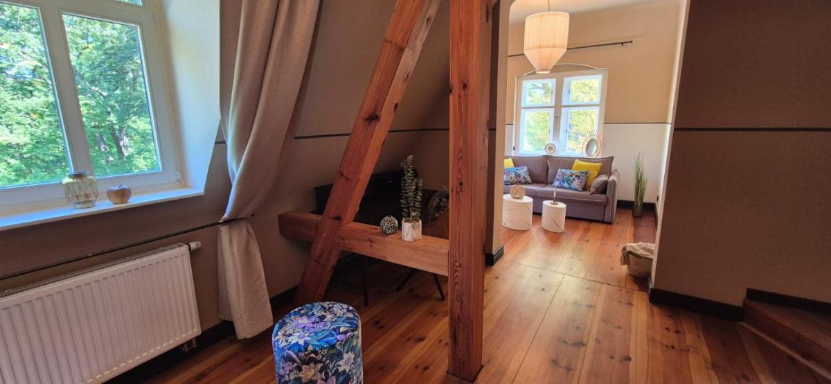 Schlosshotel Hohenbocka - Housity