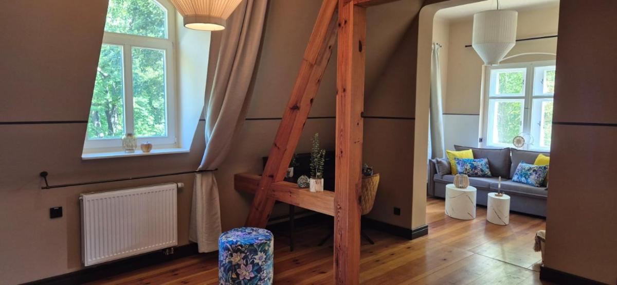Schlosshotel Hohenbocka - Housity