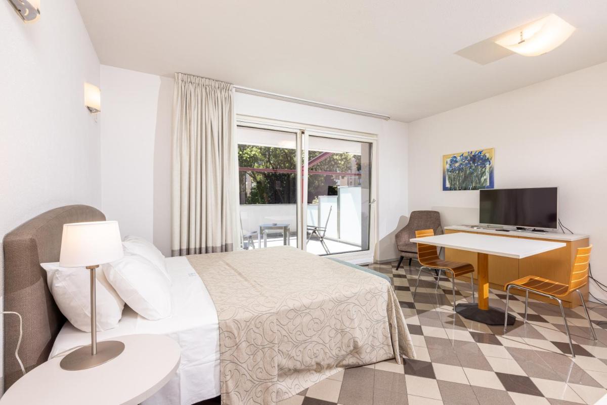 Piazzi House - Housity