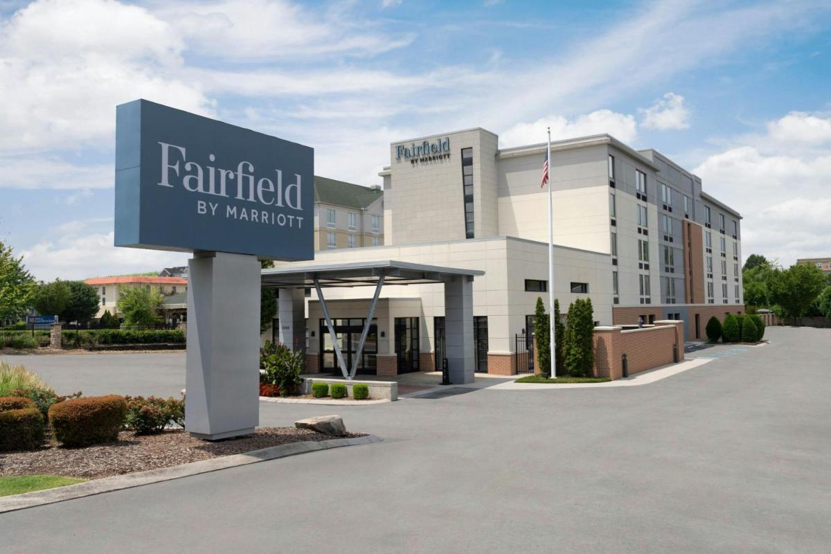 Fairfield by Marriott Inn & Suites Chattanooga - Housity