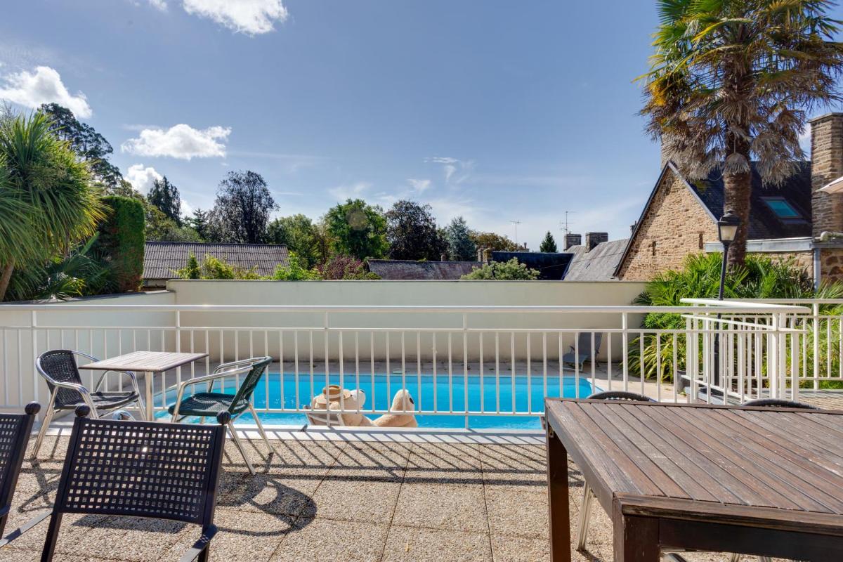 Brit Hotel le Cygne - Housity