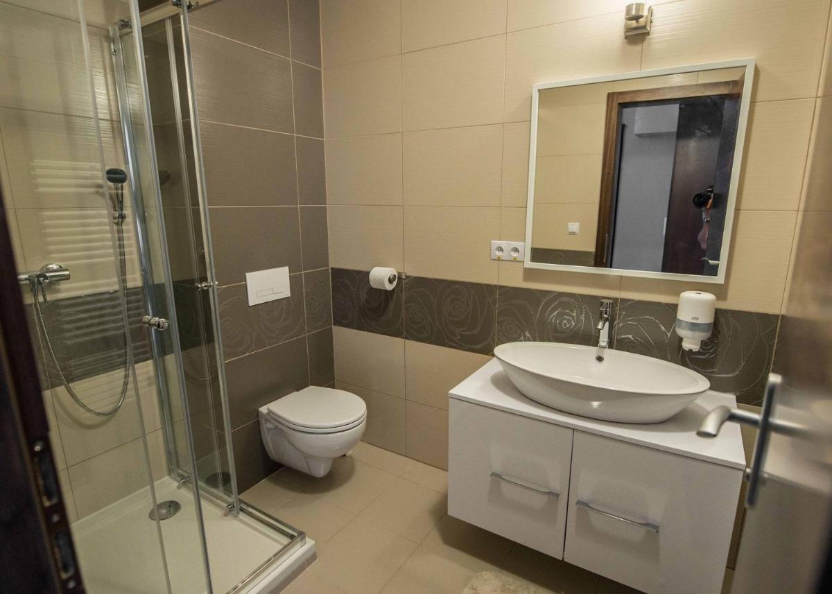Garni Hotel Anne-Mary - Housity