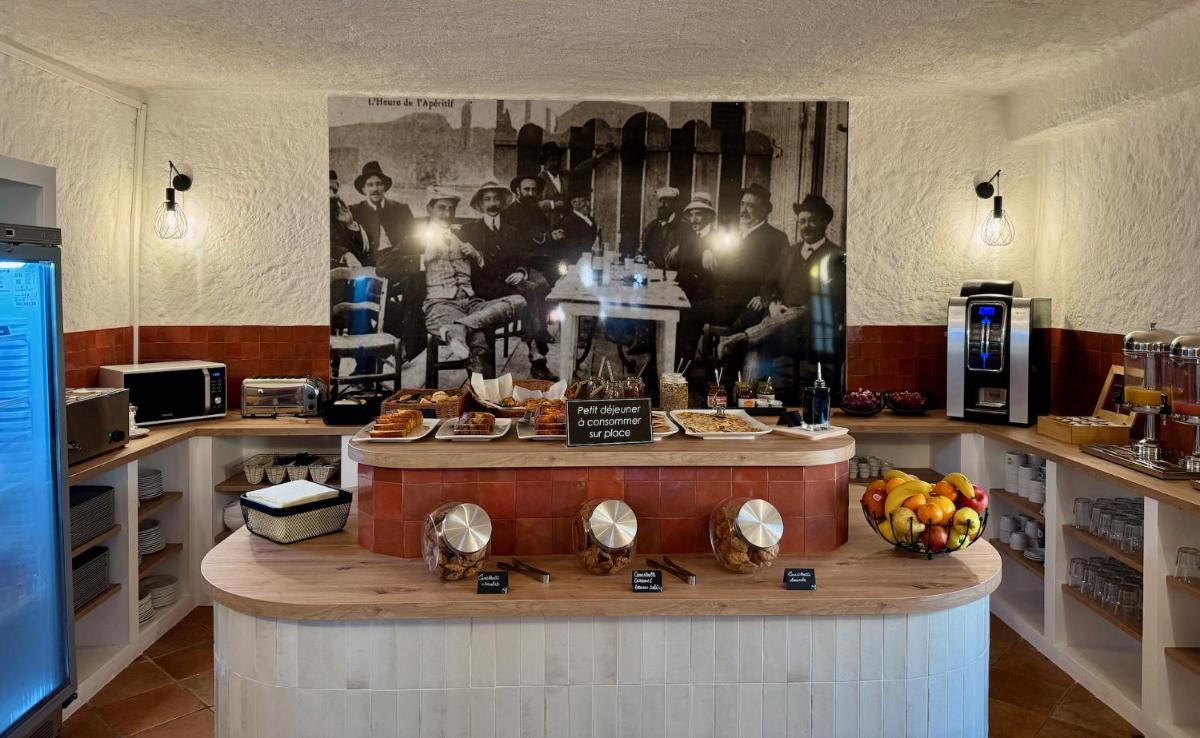 Nourriture dans l'hôtel ou à proximité