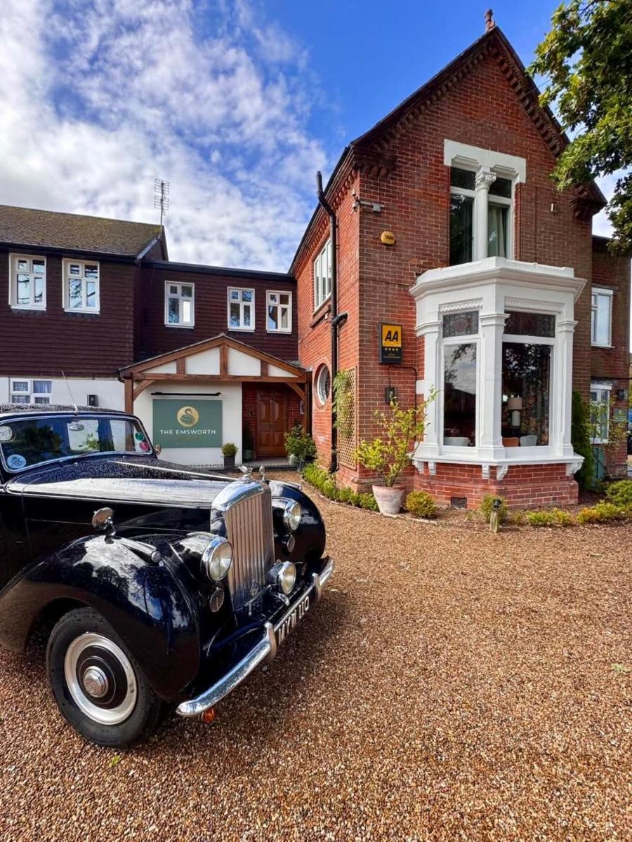 The Emsworth Hotel - Housity
