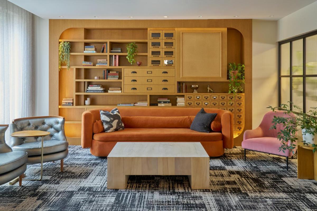 Hotel Rendale Washington DC - Housity