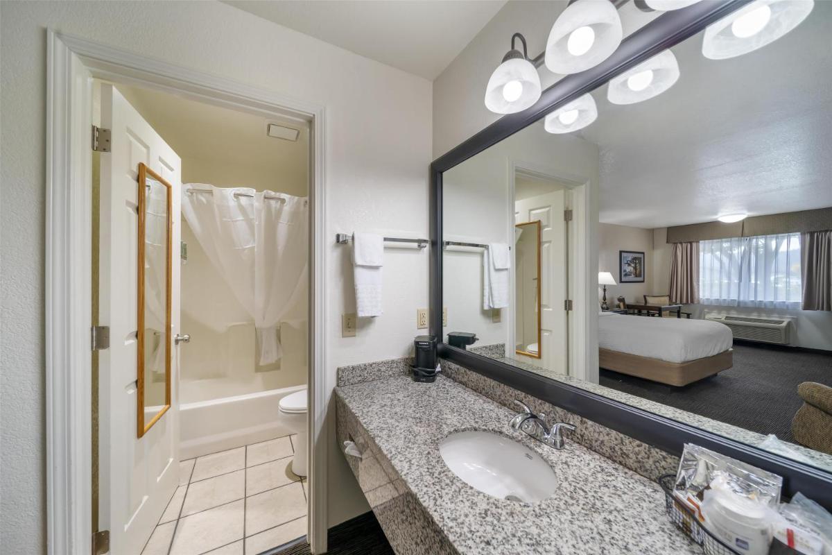 Best Western Arcata Inn - Housity