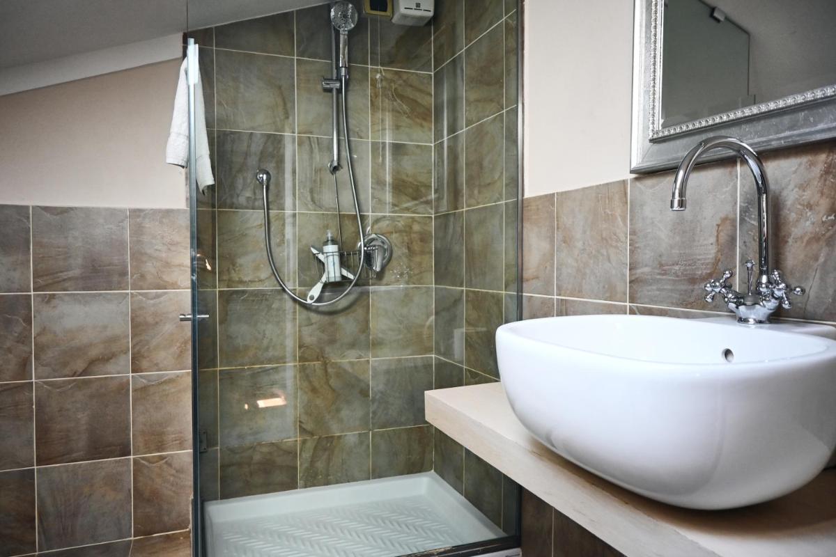 Antico Casale di Bobbio B&B - Housity