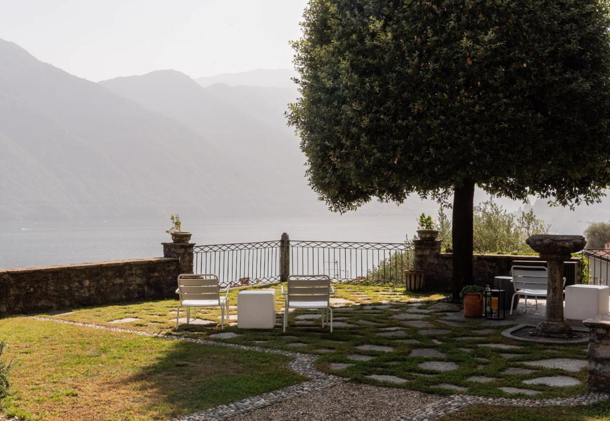 Villa Brentano - Mezzegra, Tremezzina by LoveComo - Housity