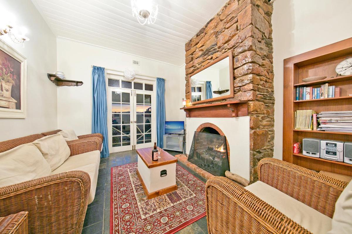 Vineyard Cottage BnB - Housity