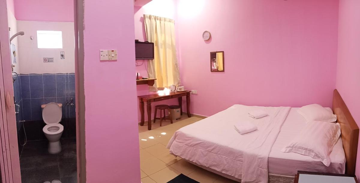 Hotel Muallim Tanjung Malim - Housity