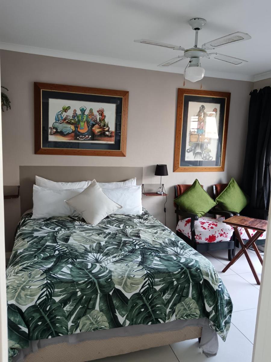 Studio On Fairway - Housity