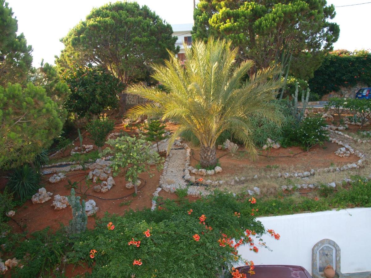 Panoramic Seaview Holiday House - Housity