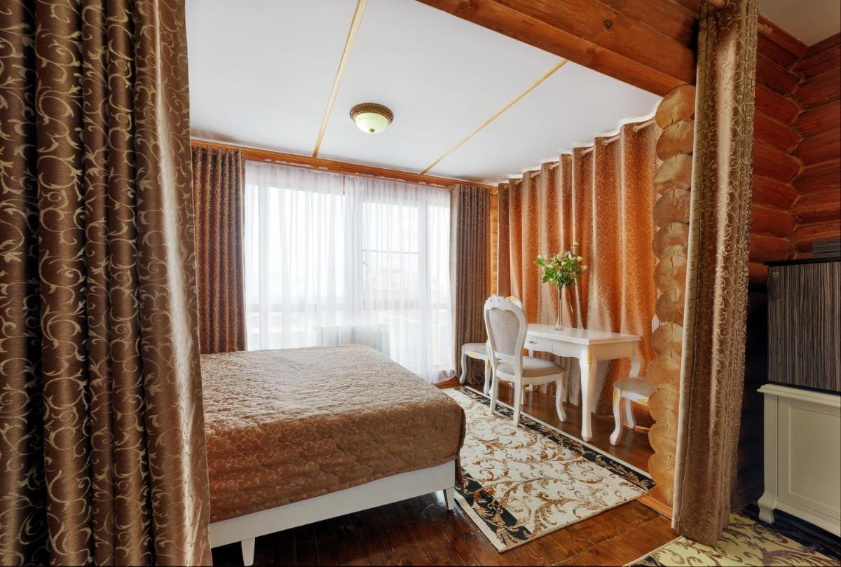 Hotel Hutorok - Housity