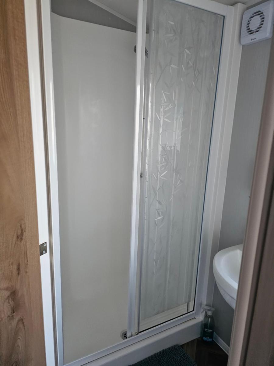 95 Holiday Resort Unity 6 berth Passes Optional - Housity