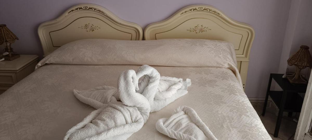 B&B PASSO DEL FALCO - Housity