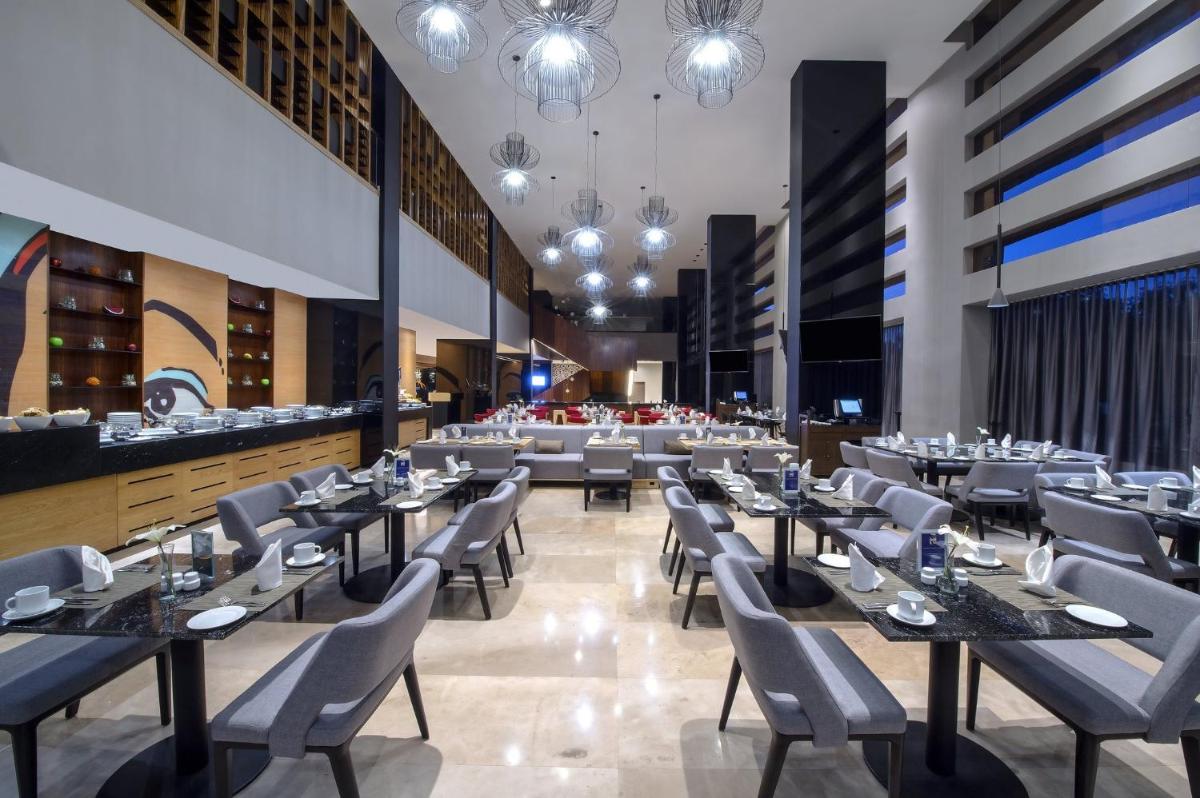 Fiesta Americana Hermosillo - Housity