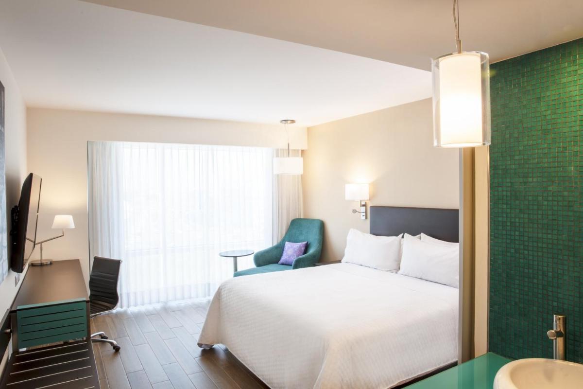 Fiesta Inn Celaya Galerias - Housity