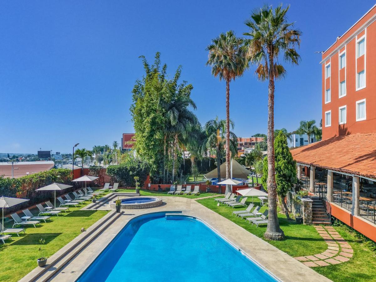 Fiesta Inn Cuernavaca - Hizvo