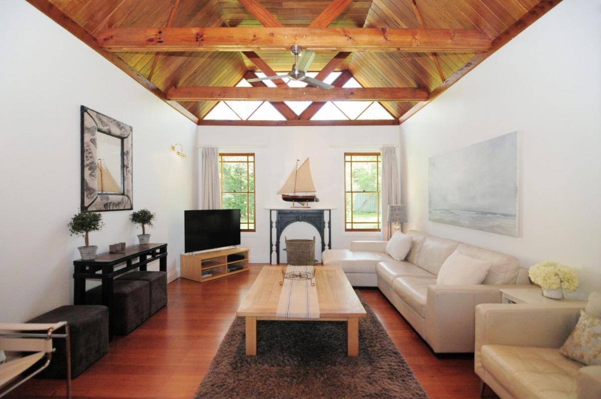 Rivermist Luxury 6 bedrooms and 6 bathrooms - Housity