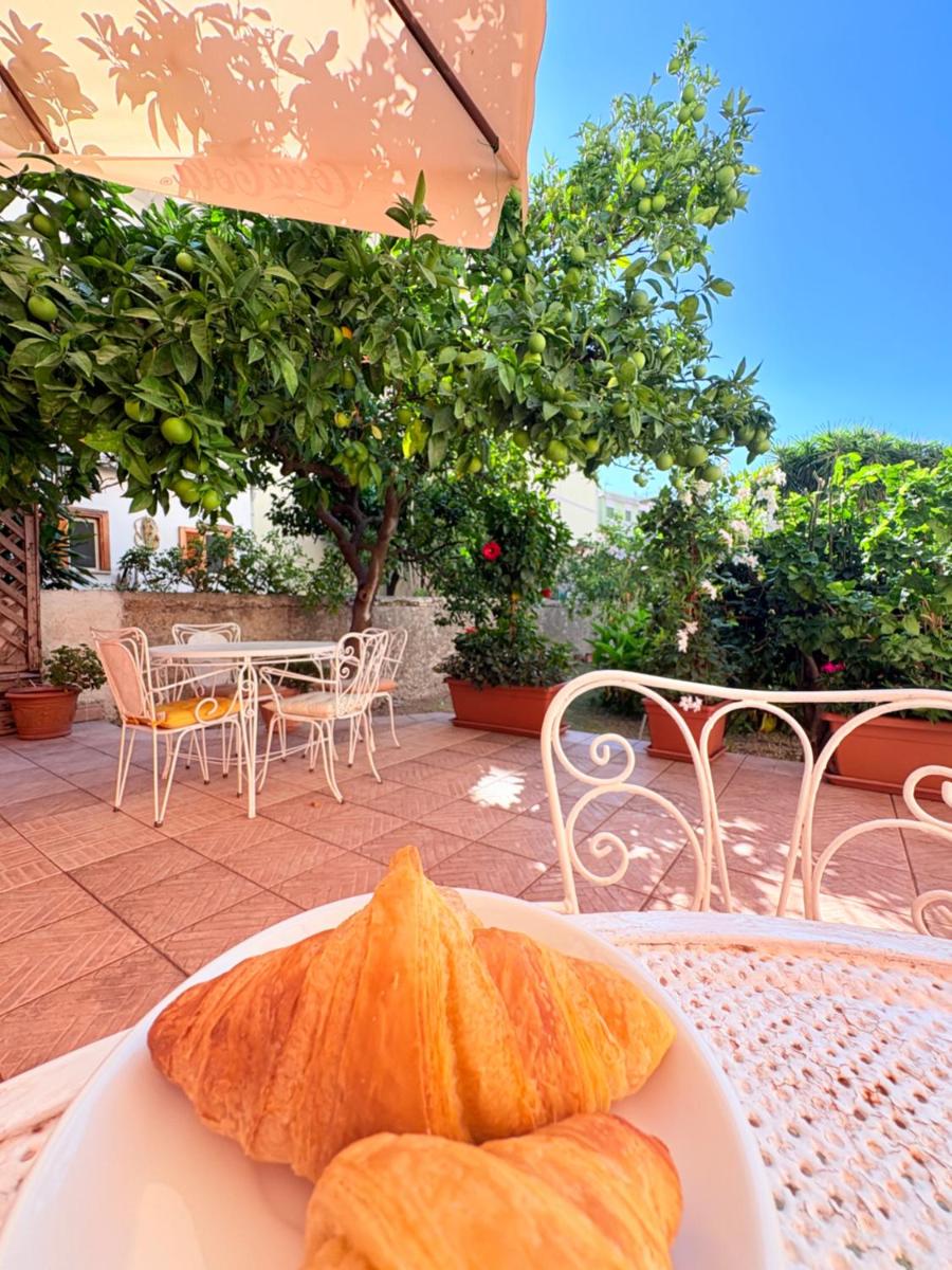 Hotel Savoia - Housity