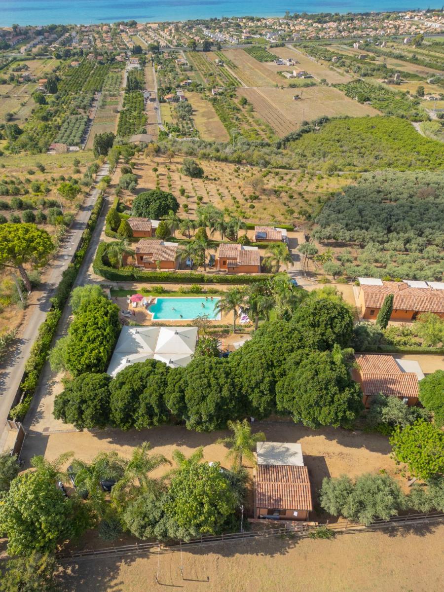 Solemar Sicilia - Le Casette Di Calzata - Housity