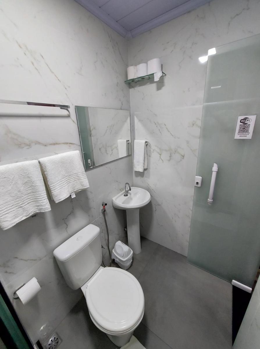 Pousada do Leô - Housity