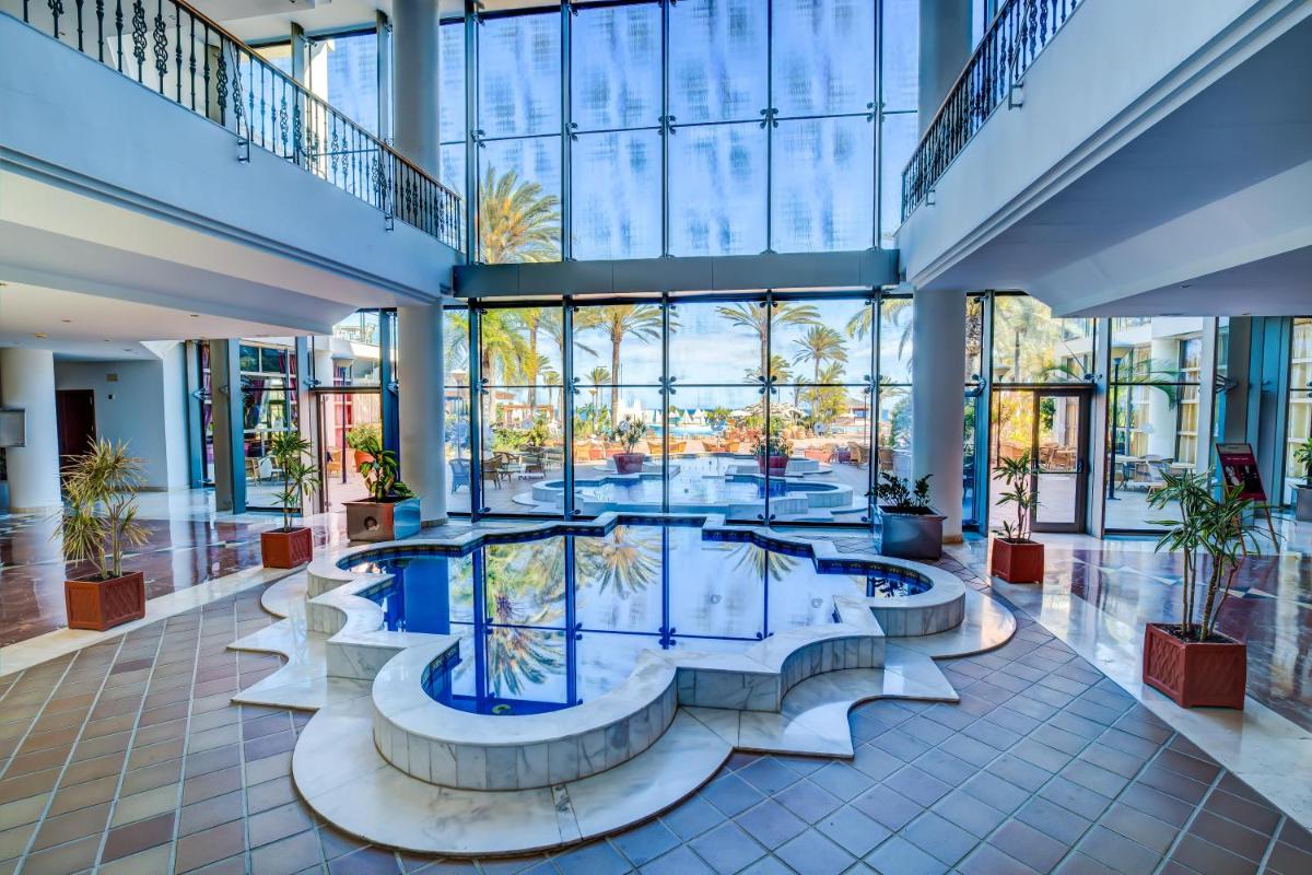 Piscina en o cerca de SBH Costa Calma Palace Thalasso & Spa