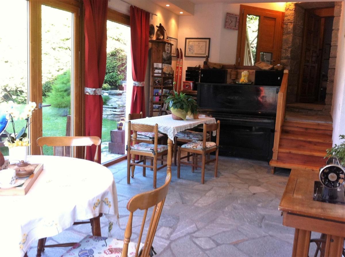 Le Lierre - Housity