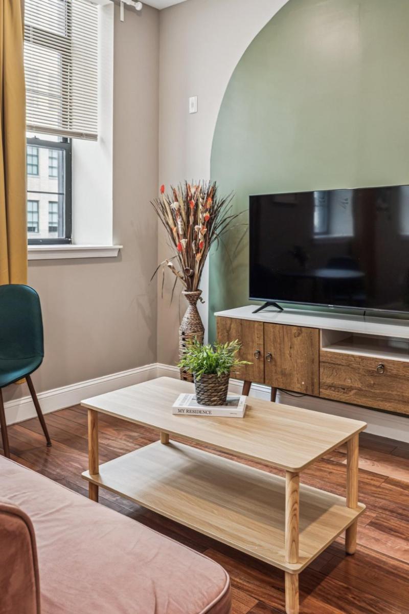 Stay at Luna on Callowhill - Hizvo