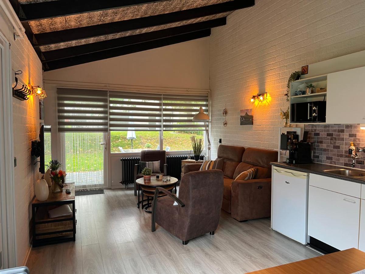 Vakantiebungalow nr 7 in het Heuvelland - Housity