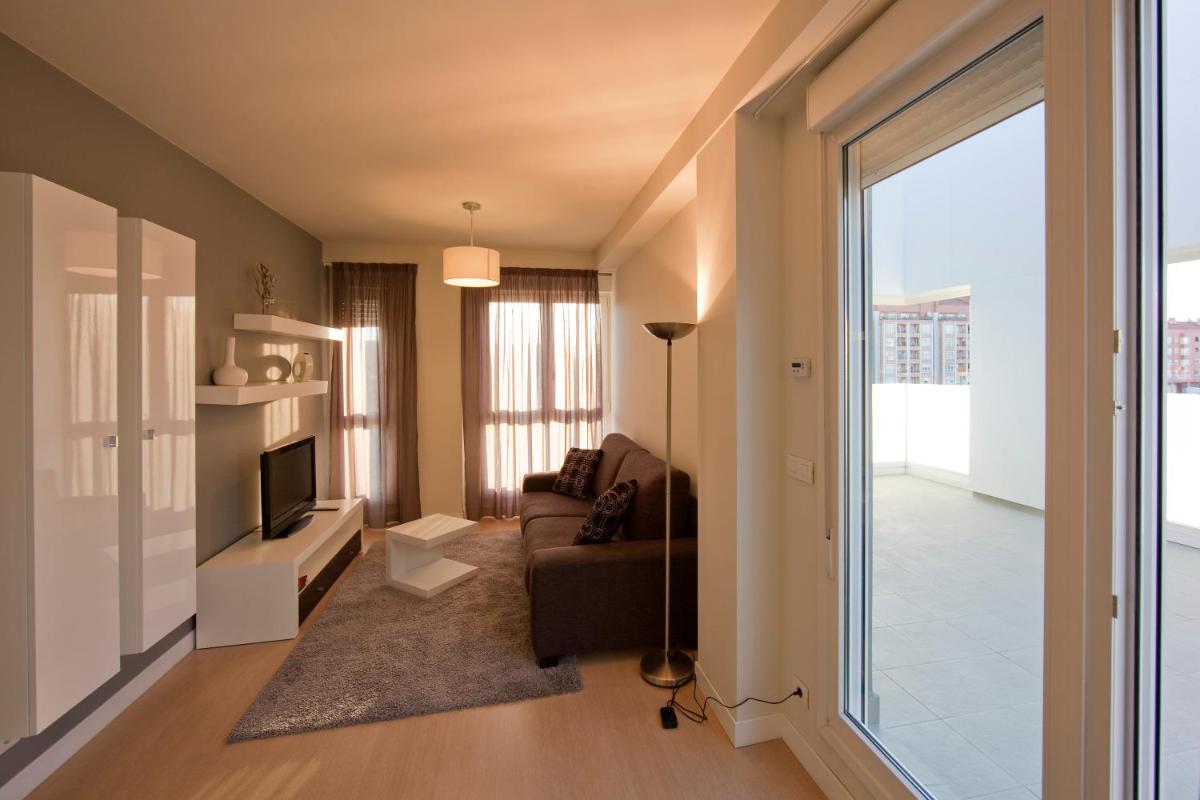 Apartamentos Irenaz - Hizvo