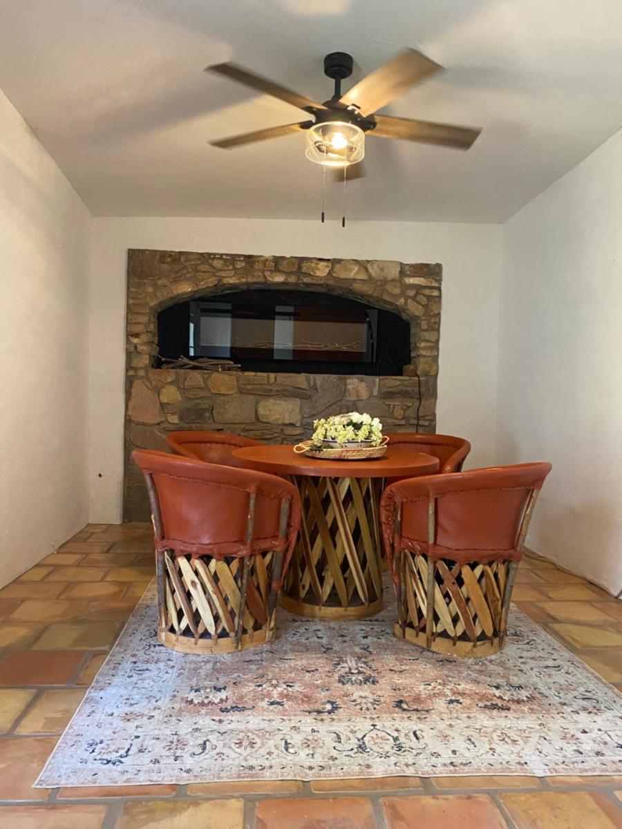 Castle and casita - Housity