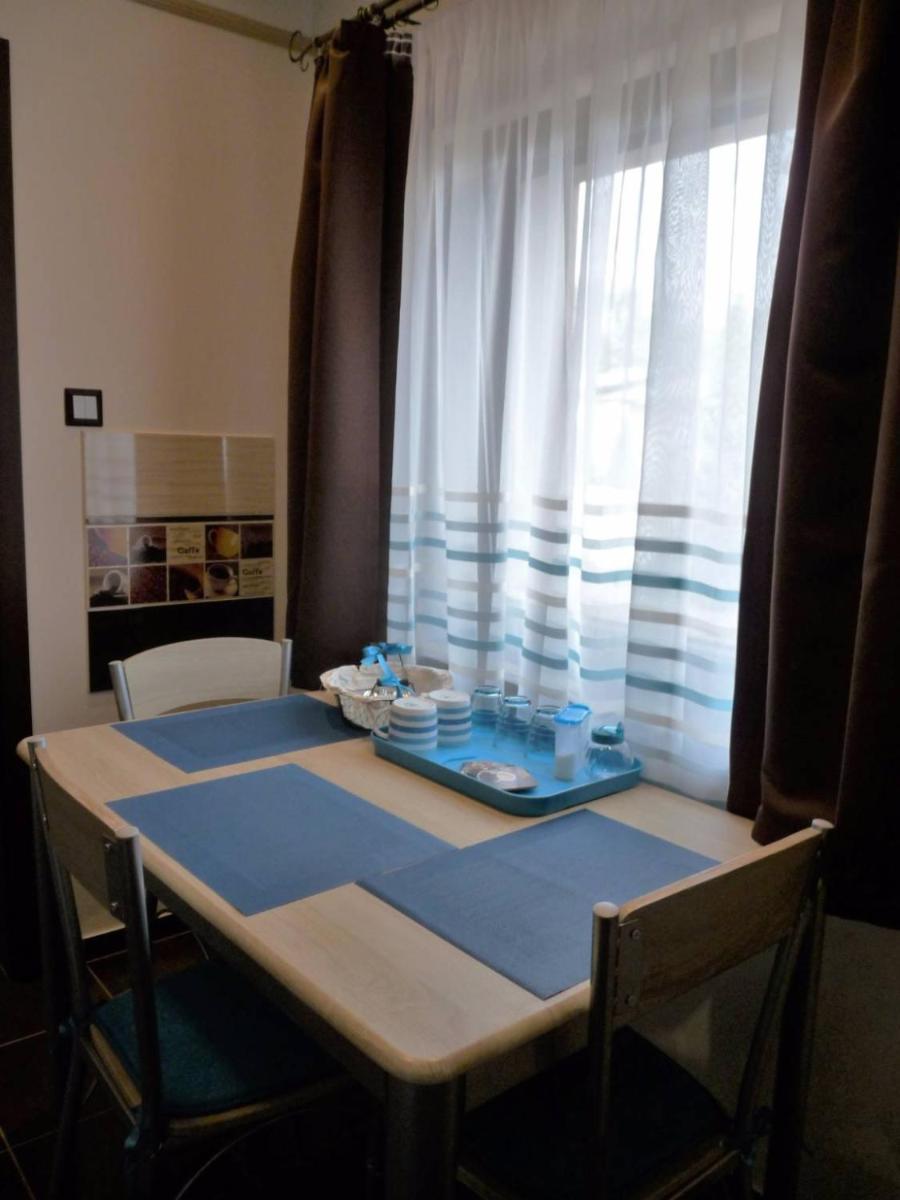 Erika Vendégház - Housity