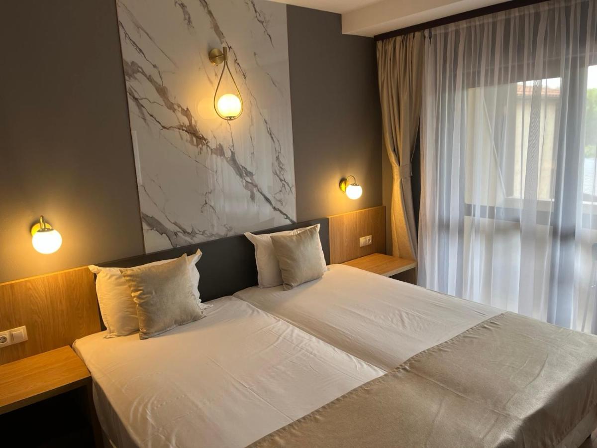 Hotel Fantazia - Housity