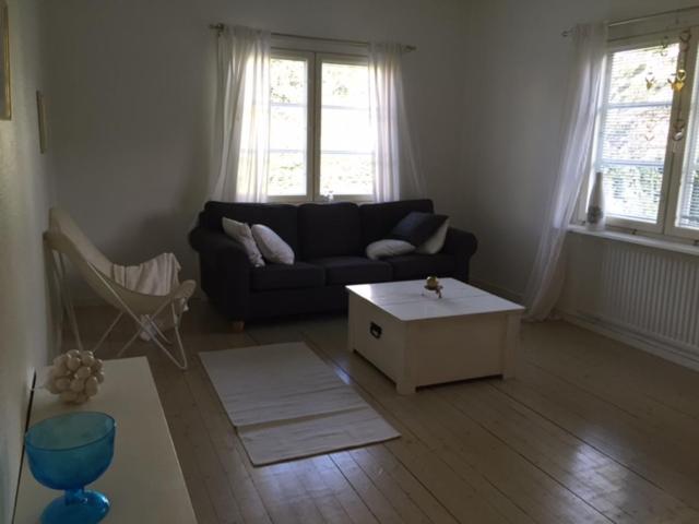 Lingonberry Cottage - Housity