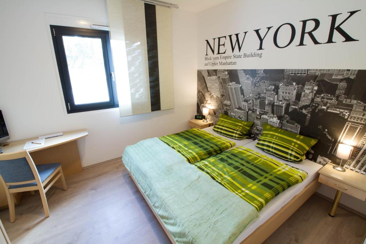 Boardinghouse-Ebenhausen - Housity